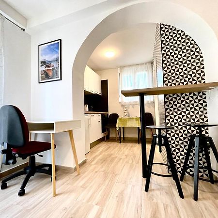 Velin Apartment Split Extérieur photo
